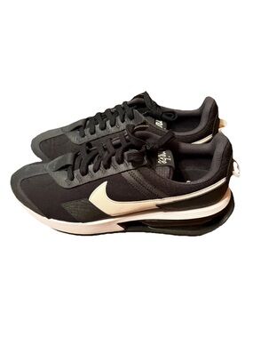 Nike Air Max Pre-Day Black White Sneakers Men’s Size 11.5 DC9401-001